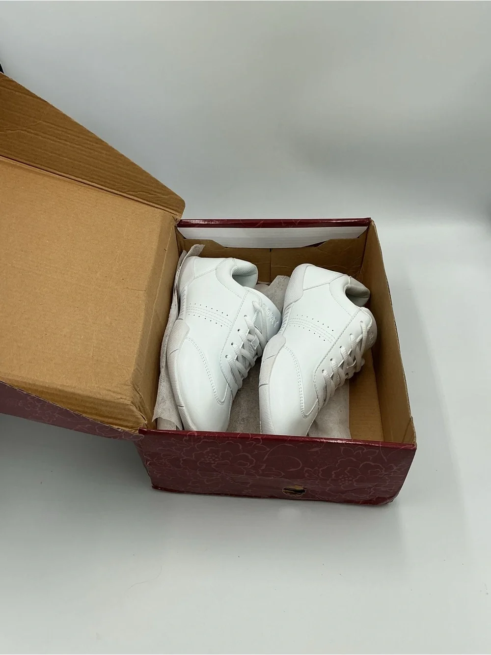 SPORT brand Lace-Up Girls Cheerleader White Sneakers Shoe Size 3/3.5 (36) NIB